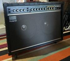 ROLAND JAZZ CHORUS 120 E 