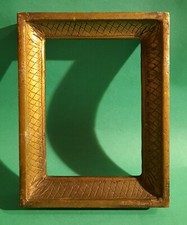 Cornice, legno gessato e