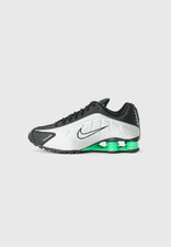 NIKE SHOX R4 argento