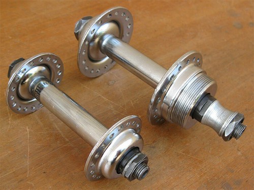 Coppia mozzi acciaio - acciaio, bici