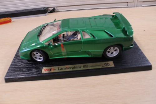 Modellino lamborghini scala - se,