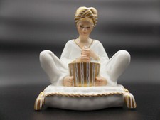 SUPERBE BRULE PARFUM ORIENTALISTE EN PORCELAINE EPOQUE ART DECO- DLG DE ROBJ