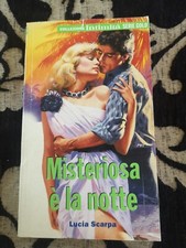 Misteriosa è la notte	Scarpa Luci intimità gold romanzo harmony  sc108