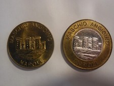 50 centesimi e 1 euro a prova di precursore maschio Angioino Napoli