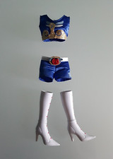 Vestiti e stivali per bambola "ANGEL’S FRIENDS POWER WINGS RAF", 2009.