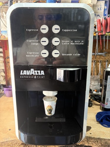 Macchina caffe lavazza - caffe’,