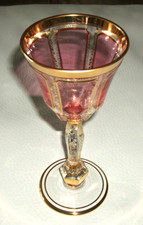 Antico bicchiere da vino oro