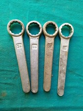 CHIAVE Inglese chiusa 24 TROUSSE Tool kit set attrezzi motorbike wrench closed