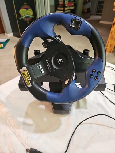 Logitech driving force - logitech,