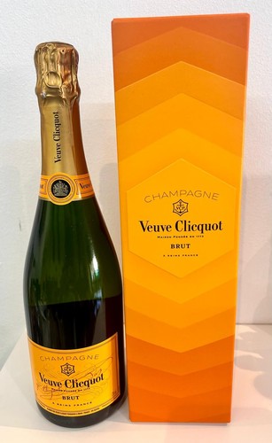 Veuve clicquot champagne brut - veuve,