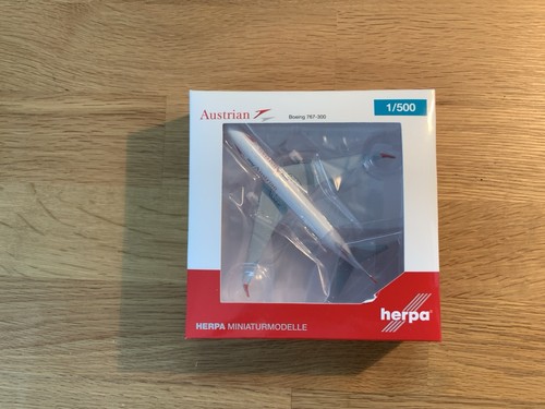 Herpa wings 500 - 1:500, 529334