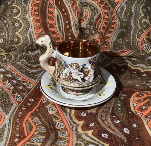 Capodimonte italy - r,