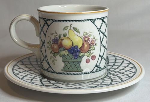 Tazza piattino piatto - tazza, e