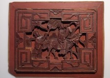 Antica tavola cinese scolpita