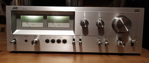 Amplificatore stereo vintage