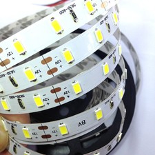 Striscia LED EPISTAR SDM5630 5MT Bianco Caldo Garantita per Sicurezza e Durata