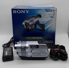 Sony DCR-TRV250E Versatile