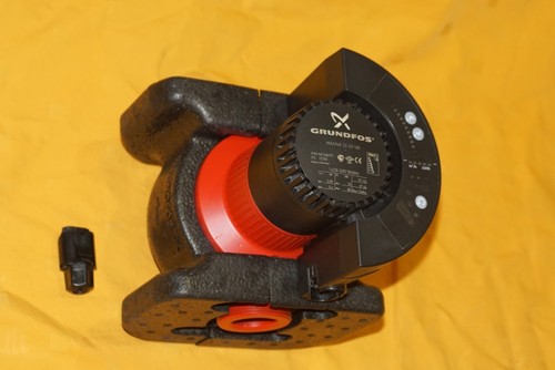 Pompa circolazione grundfos - di,