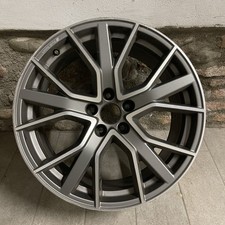 1x AUDI A4 B9 A5 CERCHIO 8.5JX19 ET40 5X112 8W0601025DH