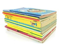 Lotto 16 Fumetti Vari Vintage NICOTINA Silvestro LA PANTERA ROSA Tom & Jerry