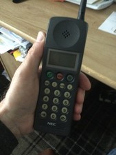 Raro cellulare NEC P100 1A BT