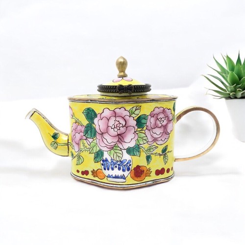 2005 kelvin chen miniatura - kelvin,