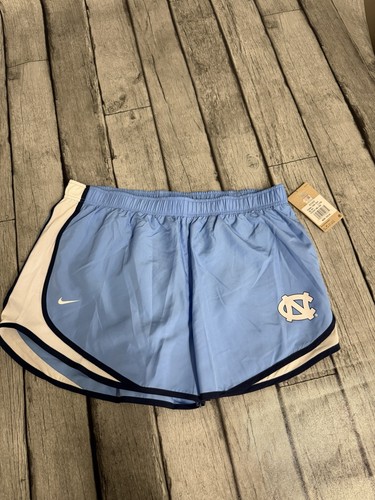 Pantaloncini donna nike unc - pantaloncini,