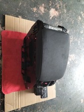 1K0713187 bracciolo centrale per VOLKSWAGEN GOLF V 