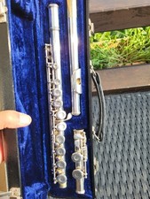 AMSTRONG USA mod.104 FLUTE, REVISED,(= YAMAHA  211)/ FLAUTO TRAVERSO REVISIONATO