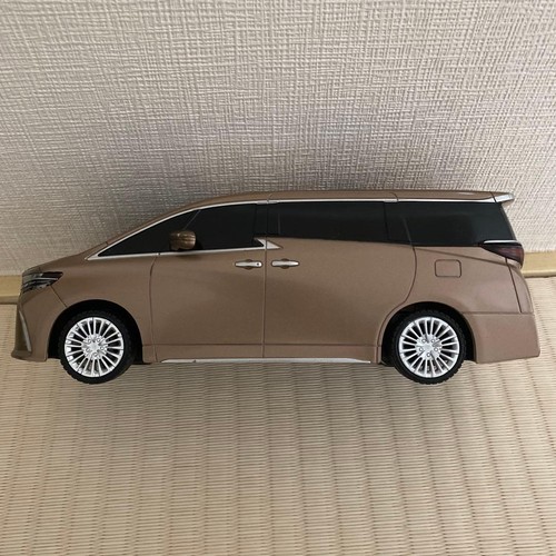 Mini auto toyota alphard - auto,