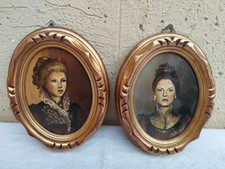 COPPIA MINIATURE OVALI DIPINTE OLIO CARTONCINO RITRATTI FEMMINILI CORNICI LEGNO