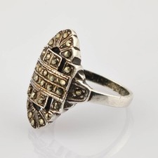 Anello in argento Art Déco con marcasite 1920 circa