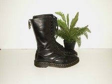 Dr. Martens 1914 stivali in