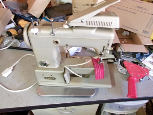 Antique pfaff germany 332 - pfaff,