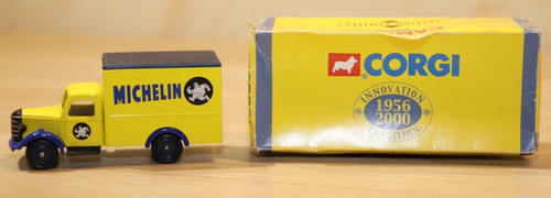 Modellino corgi altaya bedford - corgi,