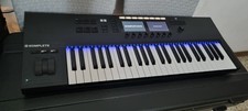 Native Instruments Komplete Kontrol S49 MKII tastiera midi praticamente nuova.