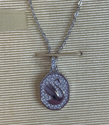 Collana con ciondolo cigno