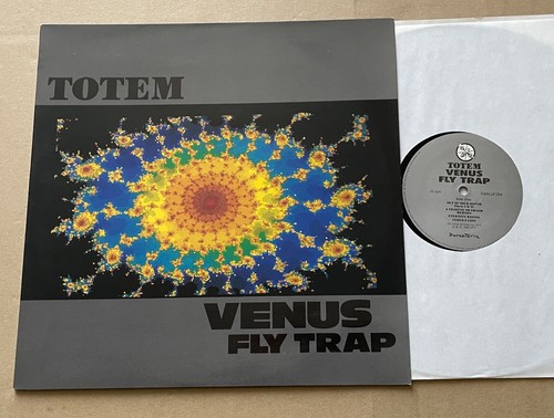 Venus fly trap - fly, totem