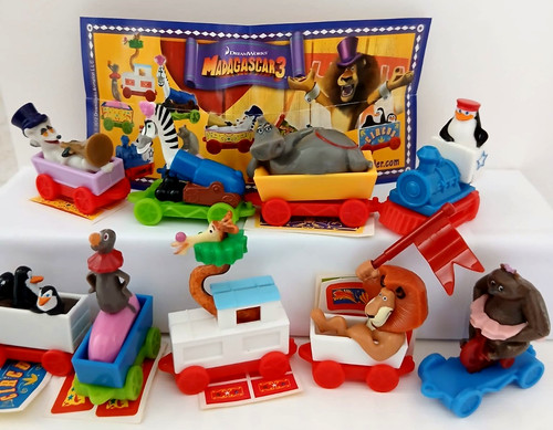 Kinder madagascar 2012 - 3, (