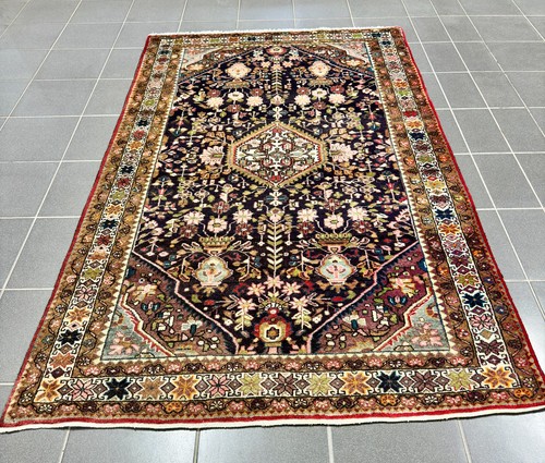 Tappeto orientale annodato - , a