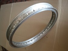 Cerchio in Alluminio SANREMO 2.25 x 18"  36 fori per moto d'epoca