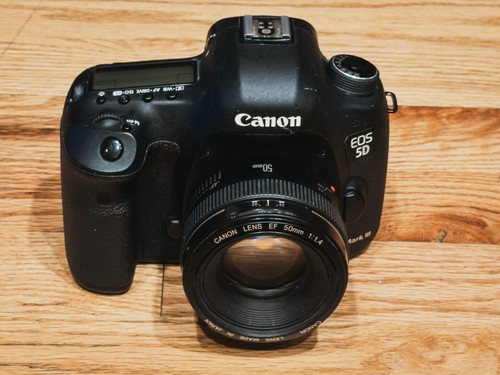 Canon eos mark - canon, digital