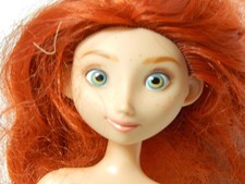BAMBOLA VINTAGE DISNEY MERIDA