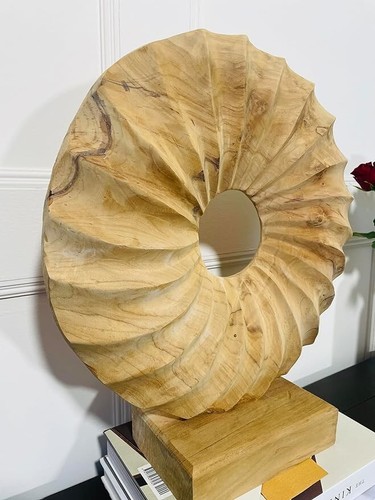 Ruota intagliata scanalata