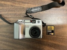 Olympus CAMEDIA C-4000 Zoom