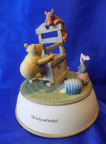 Winnie the pooh rocking - the,