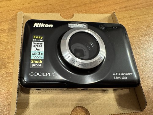 Fotocamera digitale nikon - fotocamera,