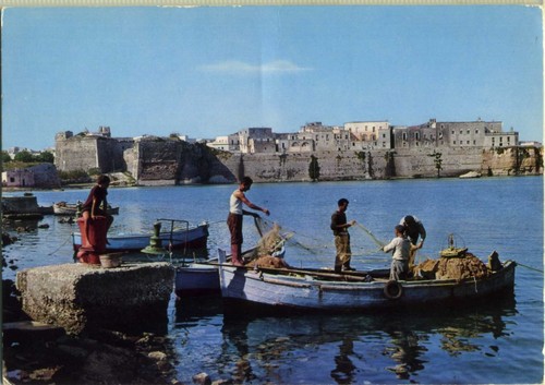 Otranto lecce vecchie mura - lecce,