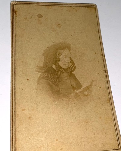 Rara antica foto - cdv, donna
