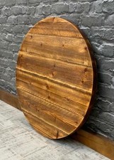 Tavoli rustici in pino. Per interni caffè/ristorante/bar